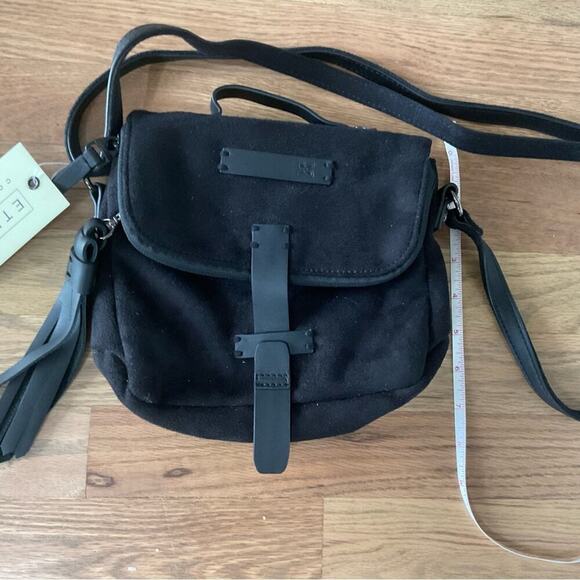 Sherpani Ethos Piper Mini Crossbody Bag Black New with tags - Picture 5 of 9